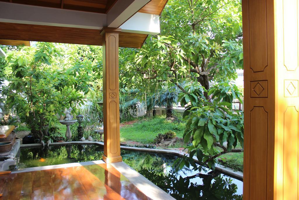 Tree Home Plus Накхонситхаммарат Экстерьер фото