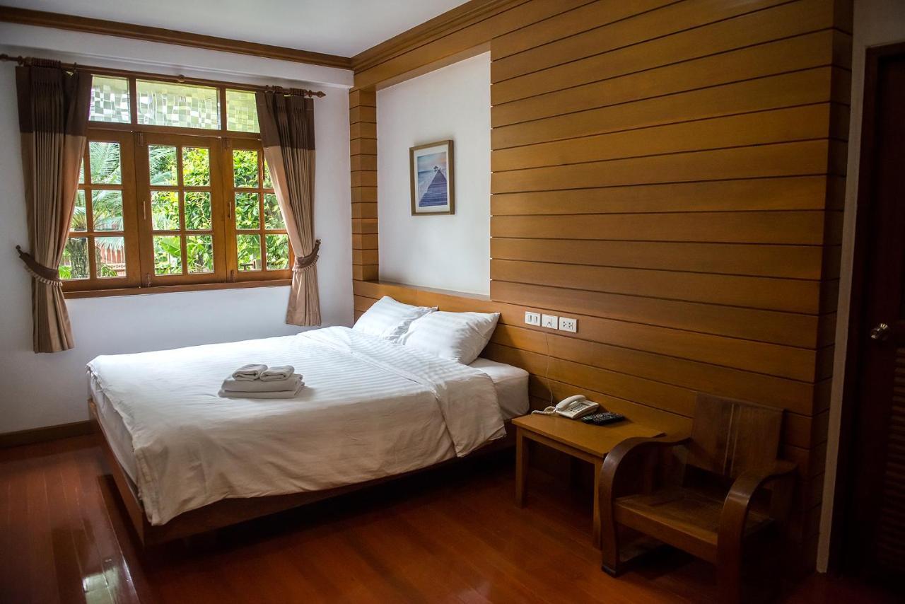 Tree Home Plus Накхонситхаммарат Экстерьер фото